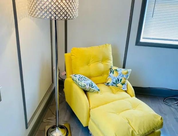 Irish American INN hotel detail image 4