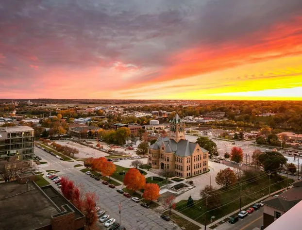 Hilton Garden Inn Iowa City Downtown University hotel detail image 2