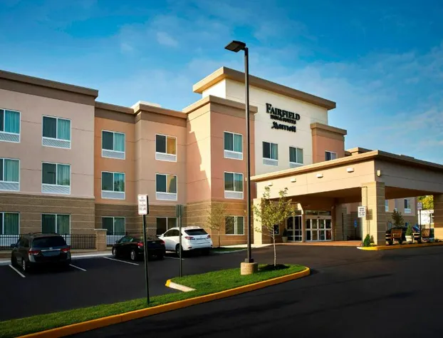 Fairfield Inn & Suites by Marriott Alexandria hotel detail image 1