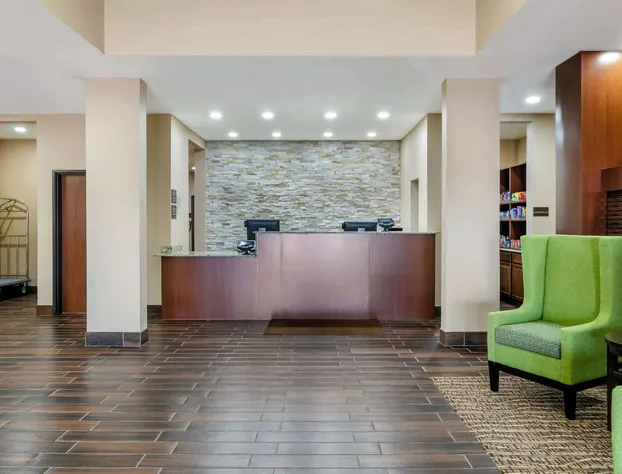 Comfort Inn & Suites Salina North hotel detail image 2