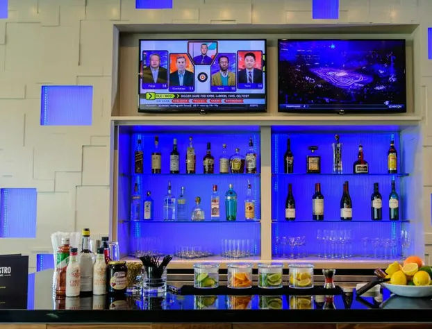 Courtyard by Marriott Lake Jackson hotel detail image 4