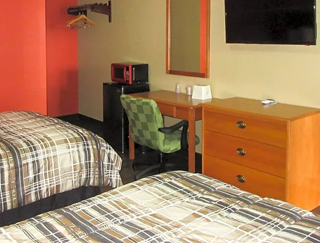 Rodeway Inn Murfreesboro Downtown hotel detail image 1