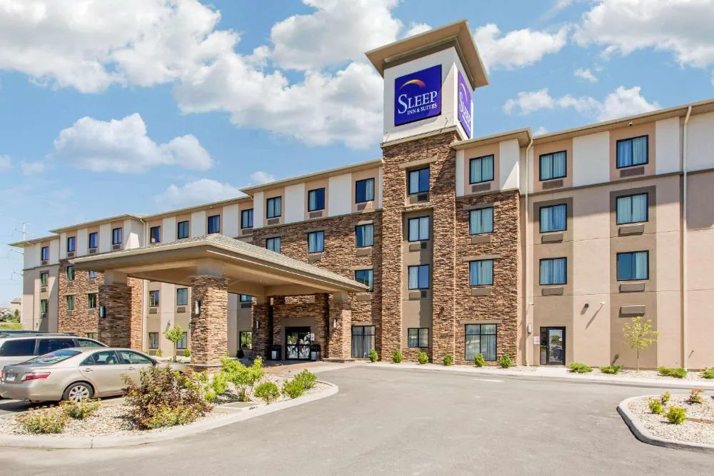 Sleep Inn & Suites Middletown - Goshen hotel hero