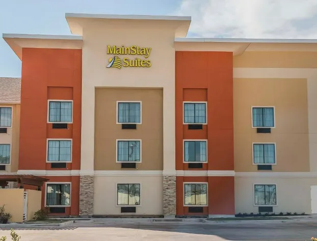 MainStay Suites Edinburg South hotel detail image 3