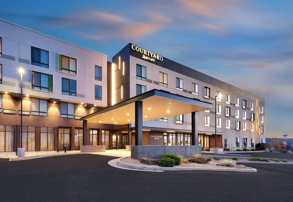 Courtyard Cedar City Marriott hotel hero