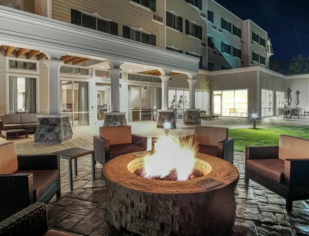 Courtyard by Marriott Lenox Berkshires hotel detail image 1