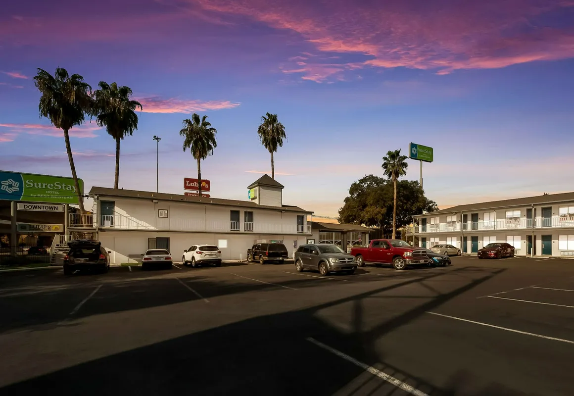 SureStay Hotel by Best Western San Antonio Riverwalk hotel hero