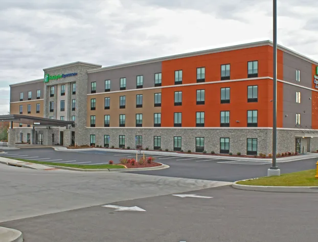 Holiday Inn Express & Suites St. Louis South - I-55 by IHG hotel detail image 4