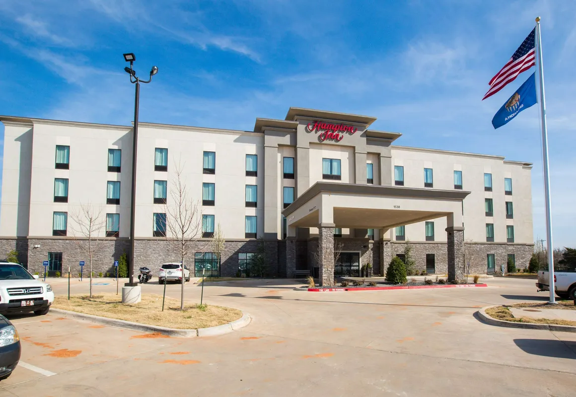 Hampton Inn El Reno hotel hero