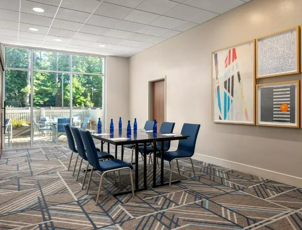 Holiday Inn Express Queensbury - Lake George Area by IHG hotel detail image 1
