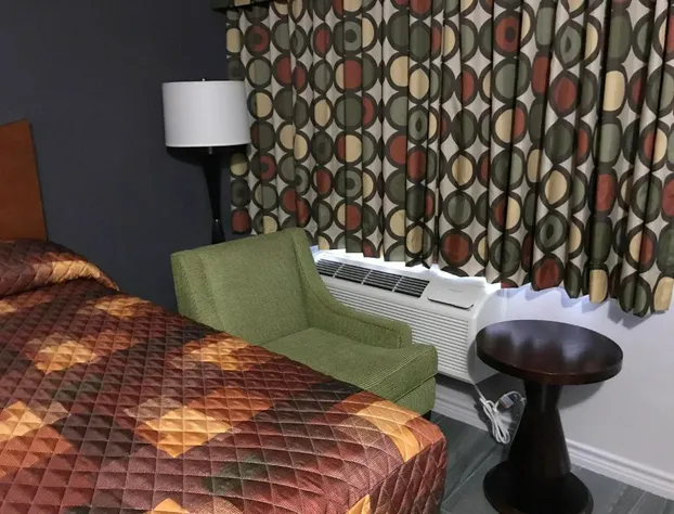 Budget Inn & Suites hotel detail image 4