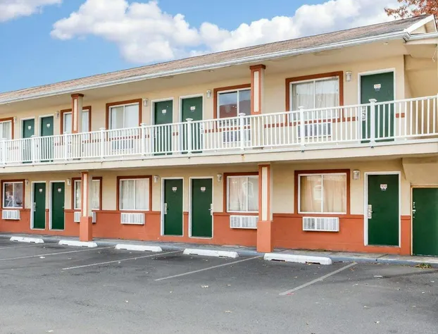 Economy Motel hotel detail image 2