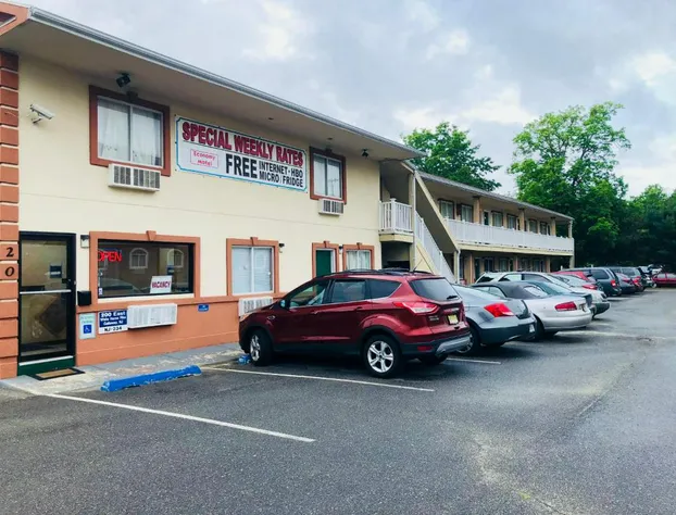 Economy Motel hotel detail image 3