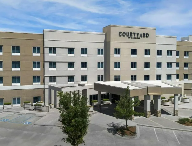 Courtyard by Marriott Atlanta Kennesaw hotel detail image 1