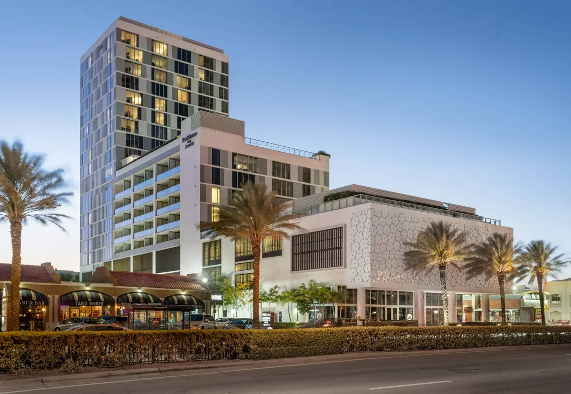 Residence Inn by Marriott Miami Sunny Isles Beach hotel hero