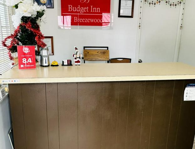 Budget Inn Breezewood hotel detail image 1