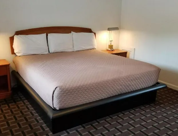 Budget Inn Breezewood hotel detail image 3
