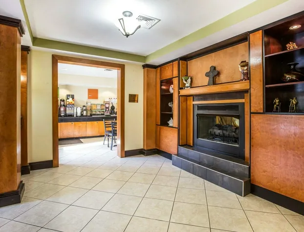 Quality Inn Darien - North Brunswick hotel detail image 3