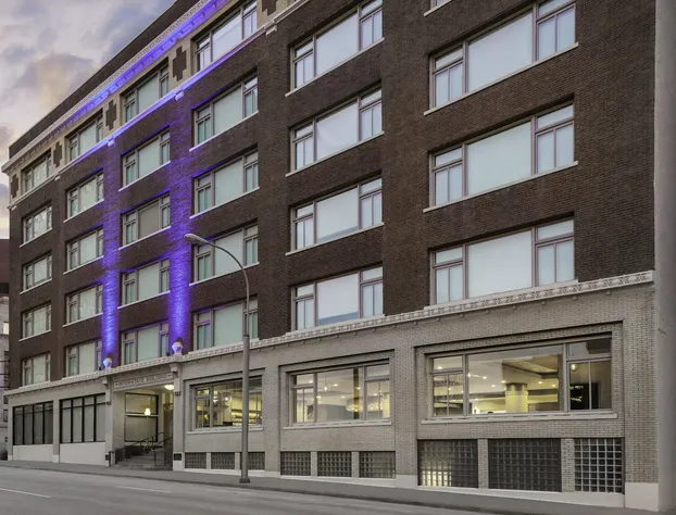 Holiday Inn Express Kansas City Downtown by IHG hotel detail image 1