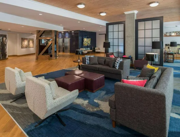 Hampton Inn & Suites Portland-Pearl District hotel detail image 3