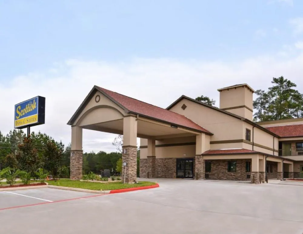 Scottish Inn & Suites hotel hero