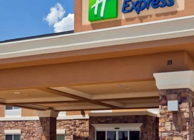 Holiday Inn Express & Suites McAllen - Medical Center Area by IHG hotel detail image 2