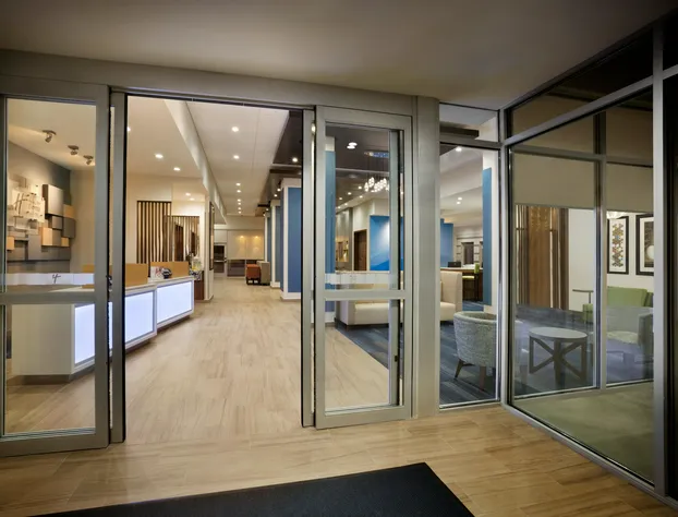 Holiday Inn Express & Suites McAllen - Medical Center Area by IHG hotel detail image 3