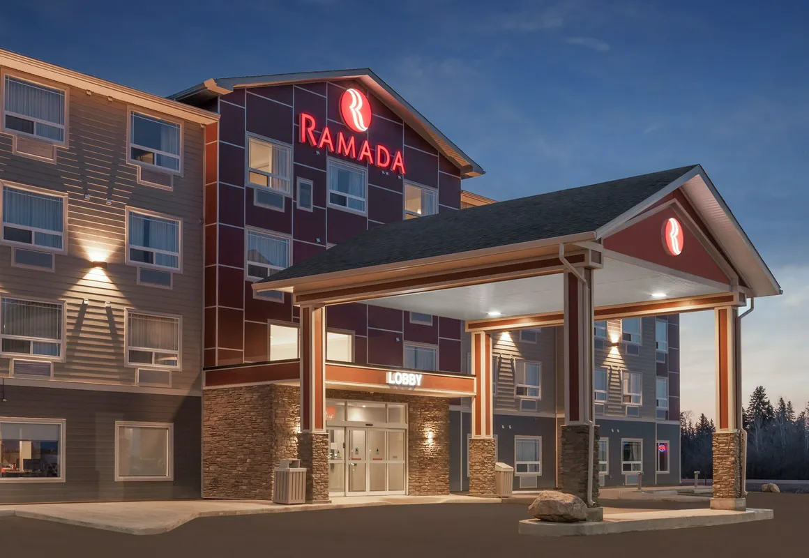 Ramada by Wyndham Grassland hotel hero