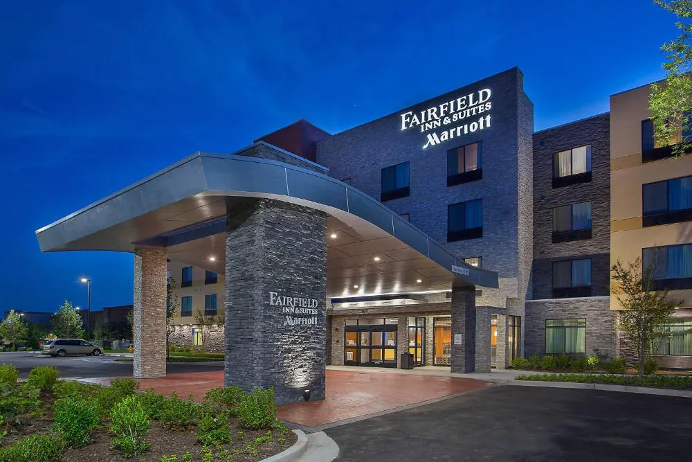 Fairfield Inn & Suites by Marriott Nashville Hendersonville hotel hero
