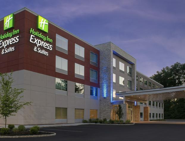 Holiday Inn Express and Suites North Brunswick, an IHG Hotel hotel detail image 1