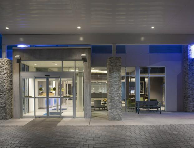 Holiday Inn Express and Suites North Brunswick, an IHG Hotel hotel detail image 3