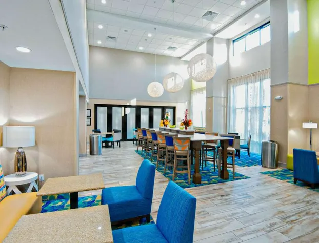 Hampton Inn & Suites Mary Esther-Fort Walton Beach hotel detail image 3