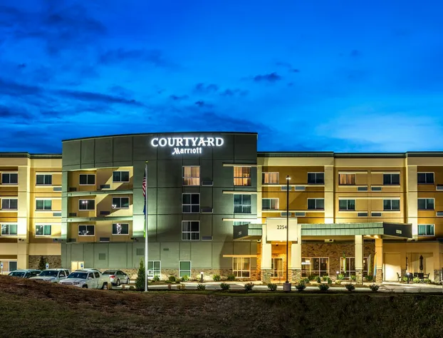 Courtyard by Marriott Somerset hotel detail image 1