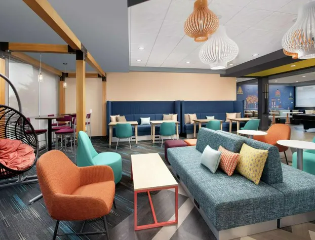 Tru by Hilton Louisville East hotel detail image 4