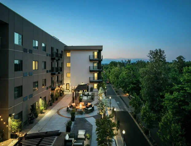 Courtyard by Marriott Corvallis hotel detail image 4