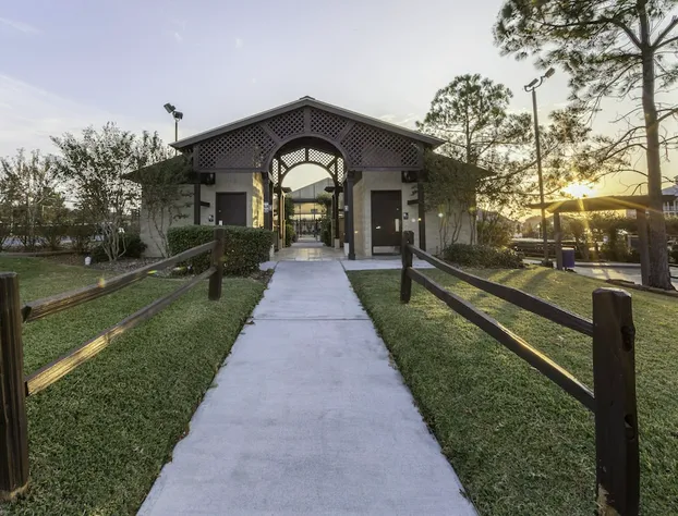 Holiday Inn Club Vacations Piney Shores Resort By IHG hotel detail image 4