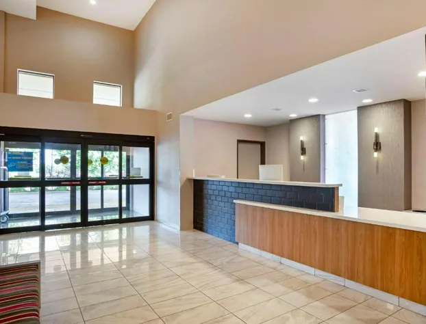 Best Western Plus Coalinga Inn hotel detail image 4