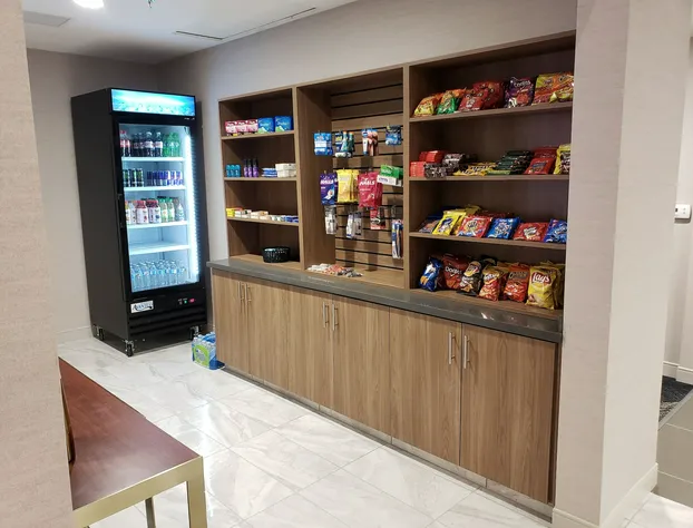 Best Western Plus Coalinga Inn hotel detail image 3