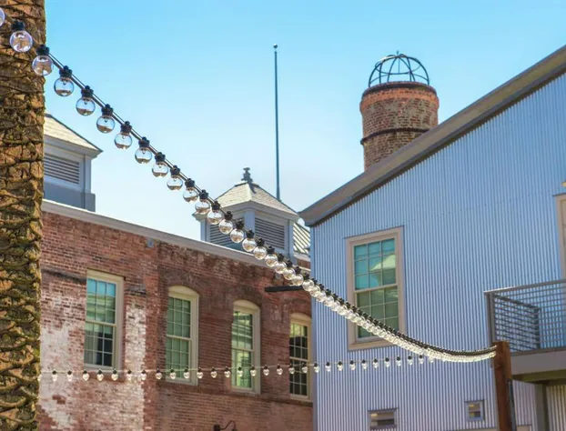 Hampton Inn Petaluma, CA hotel detail image 2