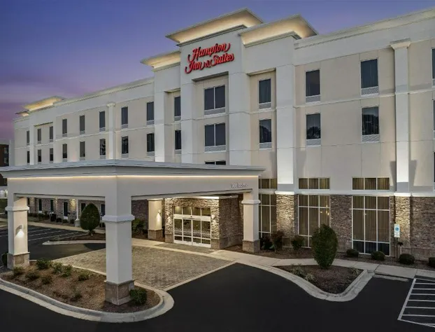 Hampton Inn & Suites Fayetteville hotel detail image 1