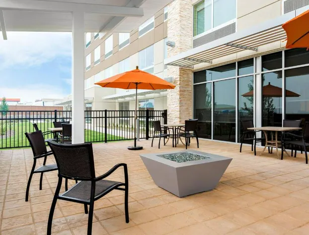 Holiday Inn Express & Suites Prosser - Yakima Valley Wine by IHG hotel detail image 2