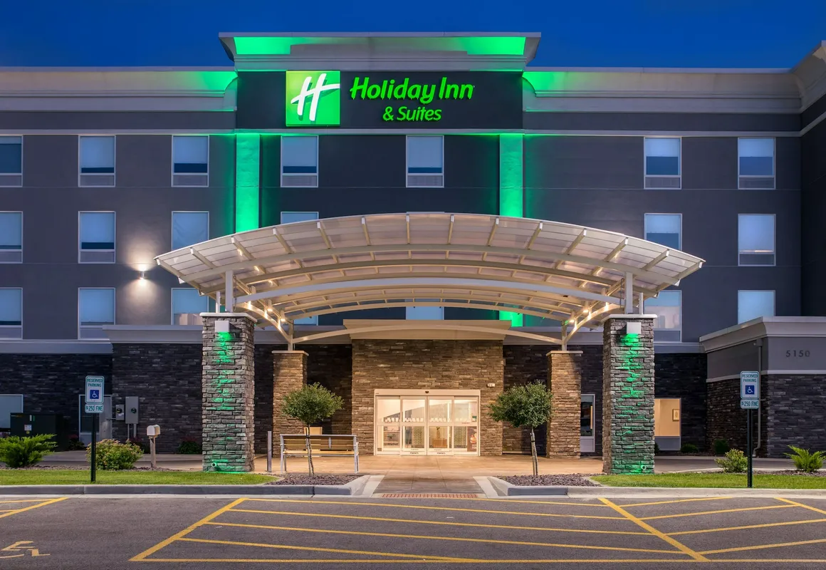 Holiday Inn & Suites Decatur-Forsyth by IHG hotel hero