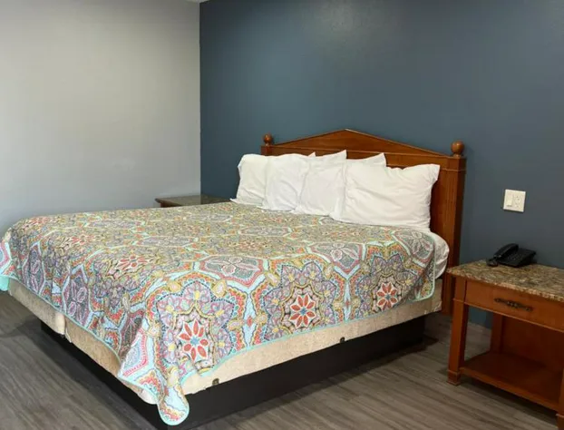 Budget Inn hotel detail image 3