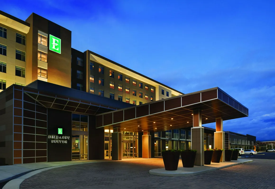 Embassy Suites by Hilton Noblesville Indianapolis Convention Center hotel hero