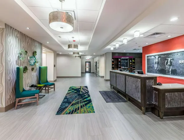 Hampton Inn & Suites Pryor hotel detail image 2