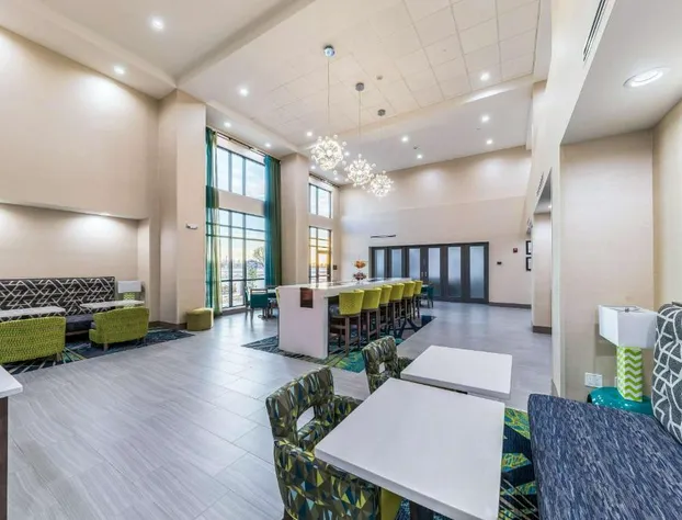 Hampton Inn & Suites Pryor hotel detail image 3