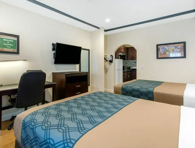 Econo Lodge Inn & Suites Houston Willowbrook hotel detail image 2