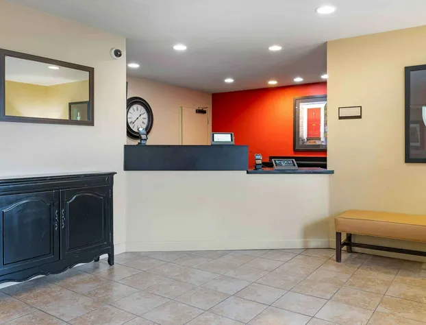 Studio 6 Extended Stay South Bend Mishawaka South IN hotel detail image 2