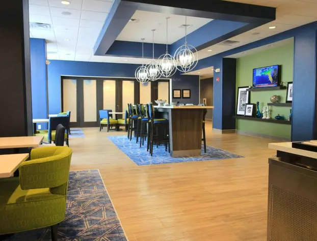 Hampton Inn West Plains hotel detail image 2