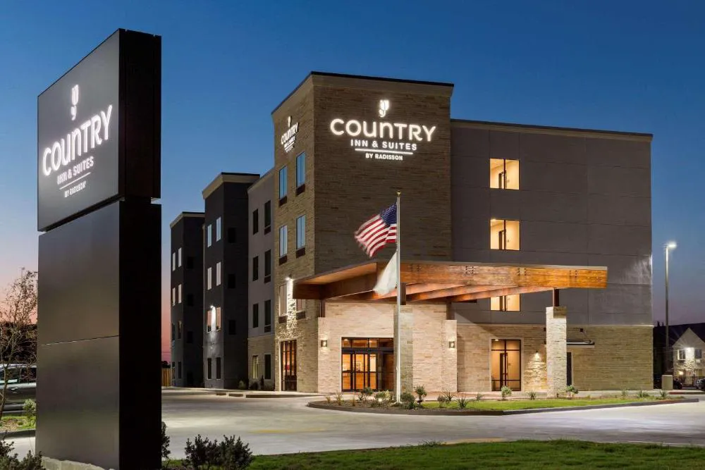 Country Inn & Suites by Radisson, New Braunfels, TX hotel hero
